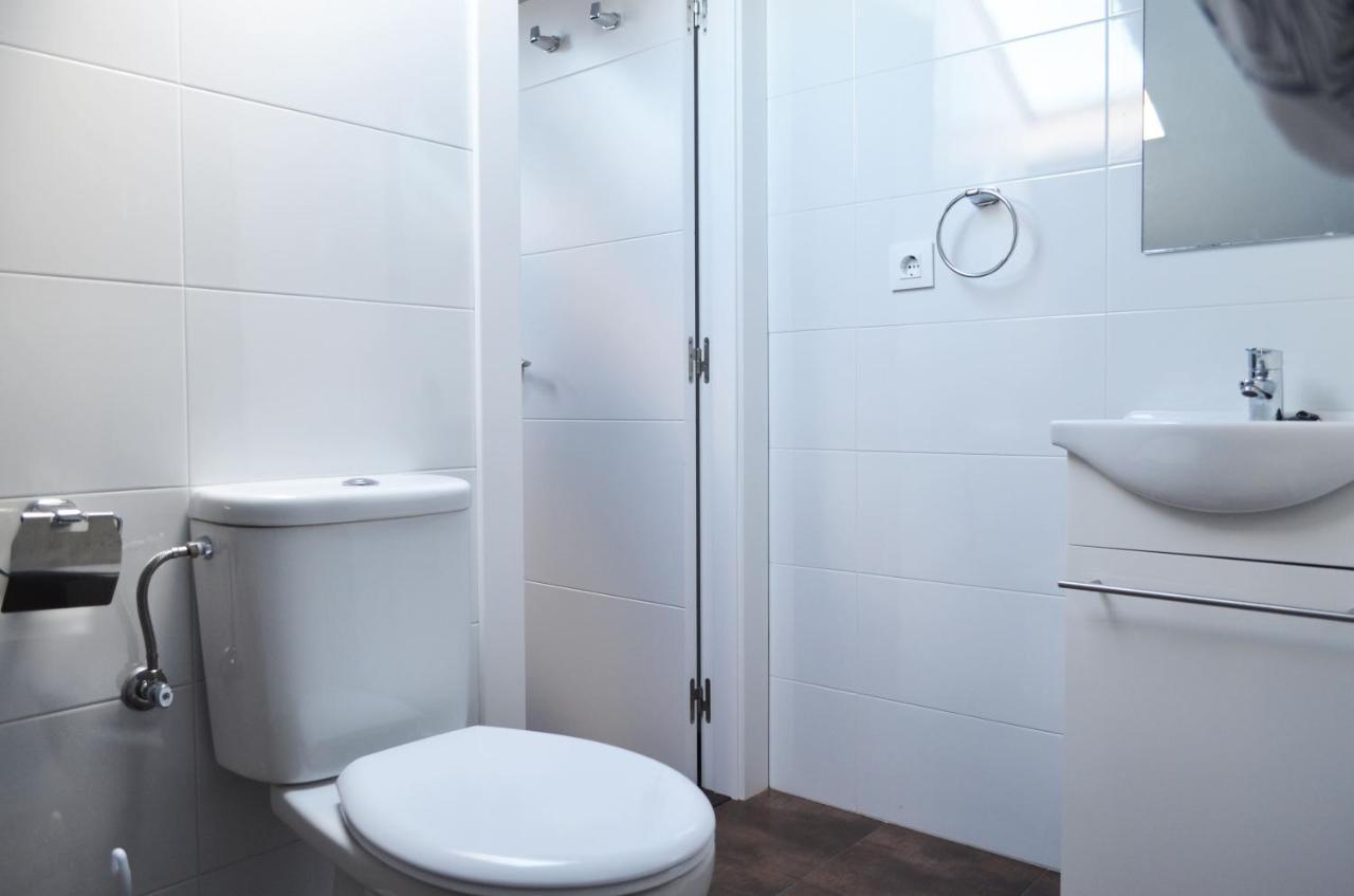 Apartamento El Corro: Con Parking En Pleno Centro De קומיאס מראה חיצוני תמונה